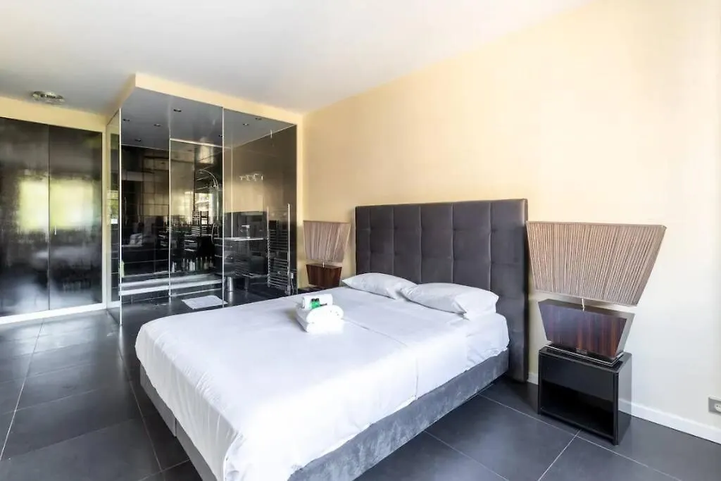 아파트 Hsh Lamballe-Passy Magnifique Appartement 4P 파리